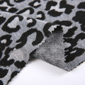 Têxteis personalizados Tecido e têxteis para roupas Rayon Yarn tingido Tiny Leopard Jacquard Jersey Fabric Wet malha OEM aceita